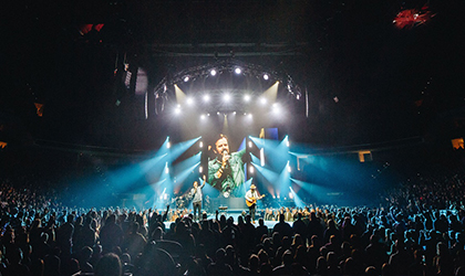 Seth Jackson’s adaptable Elation rig for special Christian music tour