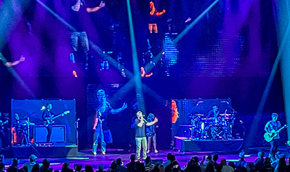 Elation Smarty Hybrid workhorse lights on Walker Hayes “Duck Buck Tour”