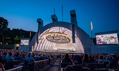 Artiste Monet creating summer memories at iconic Hollywood Bowl