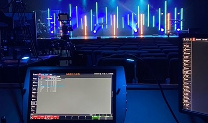 Smooth Obsidian lighting control transition at Hope Fellowship Church in Texas