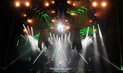 Justin Kitchenman turns to Elation favorites for Luke Bryan “Proud To Be Right Here” tour