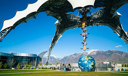Repurposed U2 ‘claw’ at Loveland Living Planet Aquarium under Obsidian NX4 control