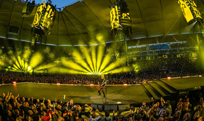 Rob Koenig lights Metallica M72 World Tour with Proteus