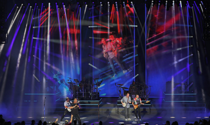 Smarty Hybrid Pods for Rascal Flatts “Summer Playlist” Tour