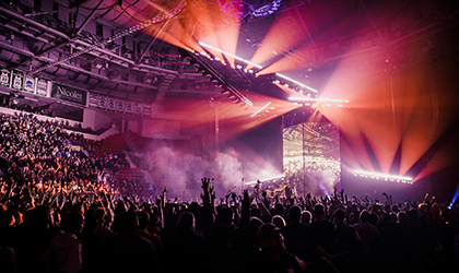 Shinedown “The Revolution’s Live Tour” with Elation SEVEN Batten and Bandit Lites