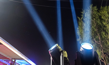 Proteus Excalibur Sky Motion a simple, efficient solution for a powerful searchlight effect