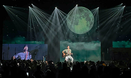 Darkroom Creative enlists Smarty Hybrid versatility on Walker Hayes “Glad You’re Here Tour”