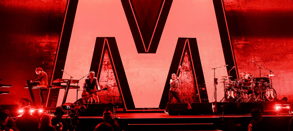 Jason Baeri lights Depeche Mode world tour with Elation Artiste and new Rayzor Blade