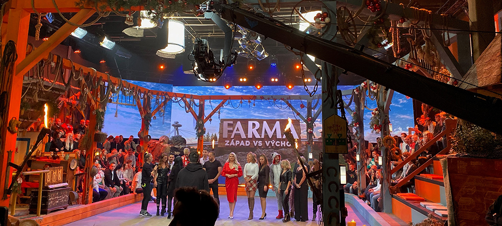 Rayzor 760 lights Slovakian hit reality TV series The Farm