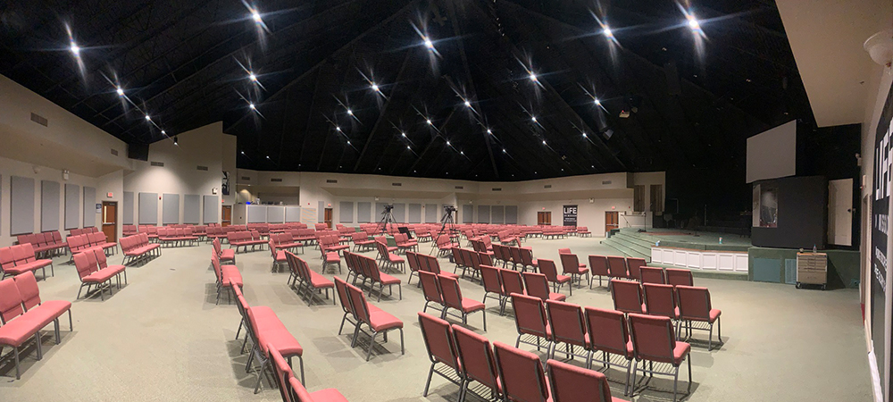 Elation house lighting solution gives Tennessee church a fresh new look