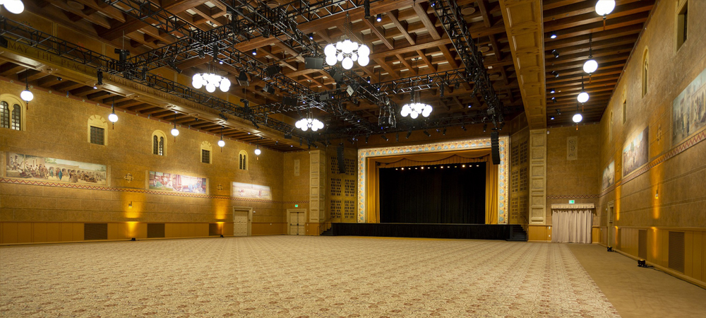 Historic Ballroom at Portland Art Museum upgrades with Fuze Pendants and NETRON data distribution
