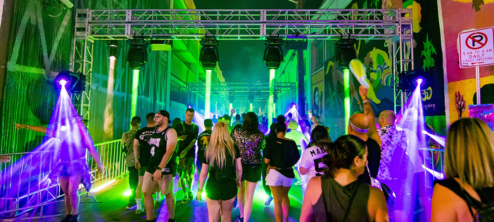 Alluring Proteus Draws a Crowd at Life is Beautiful Festival