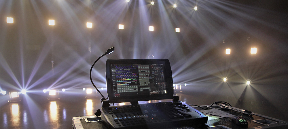 Squeek Lights redesigns Ruby Stage with Elation for on-camera impact