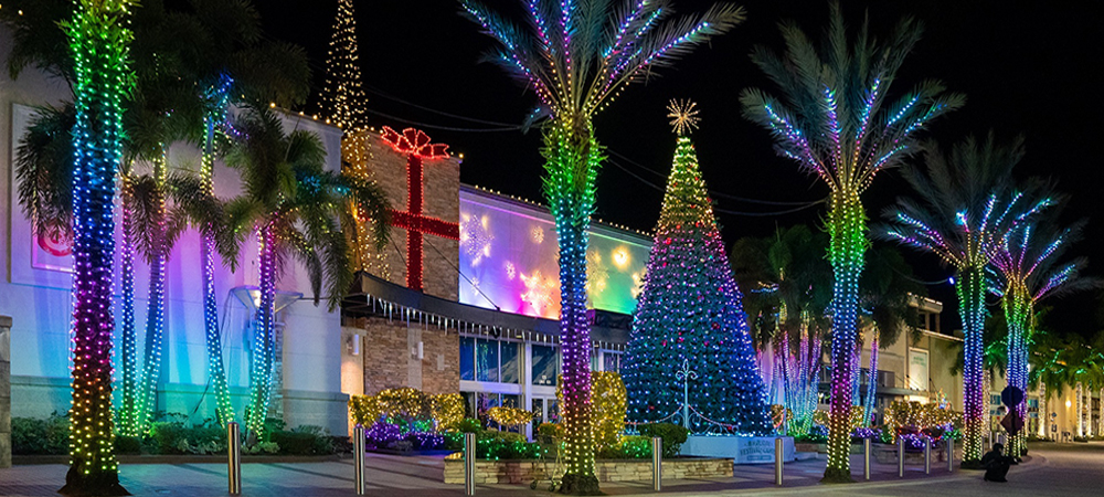 Spectacular Christmas light show at Florida shopping mall under Obsidian control