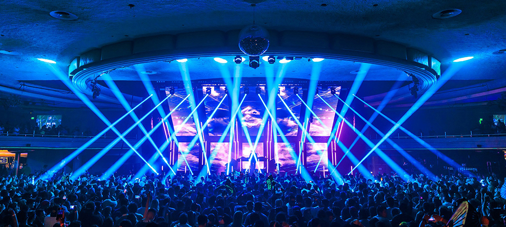 Elation Smarty Hybrid main mover for sold-out Deorro shows at Hollywood Palladium