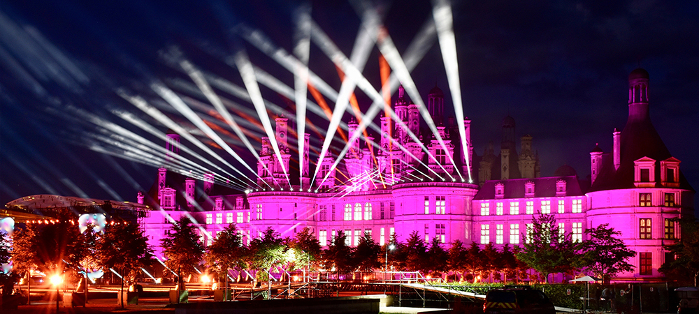 Elation IP line lights Château de Chambord for popular French musical TV show