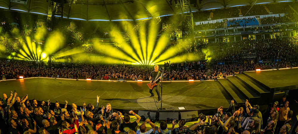 Rob Koenig lights Metallica M72 World Tour with Proteus
