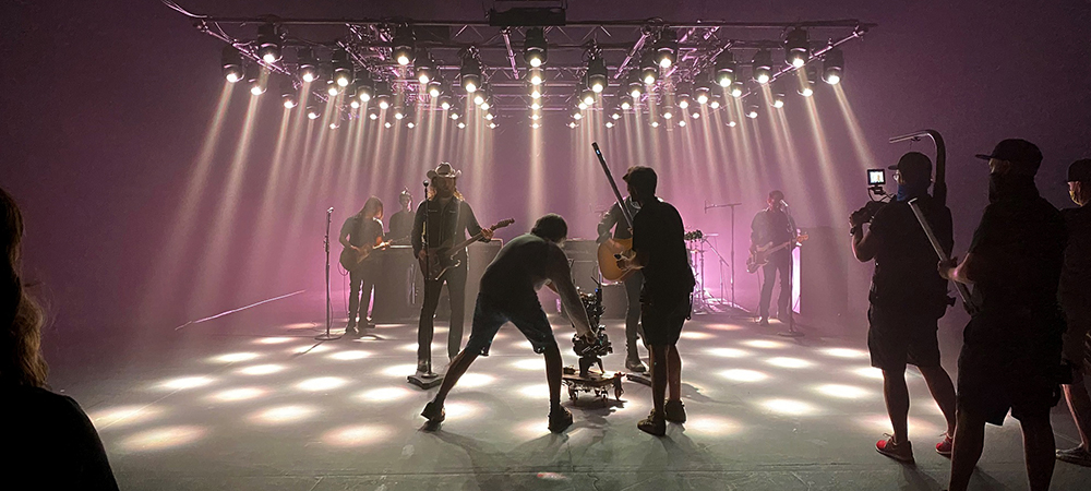 Brothers Osborne “All Night” video shoot gets Elation touch